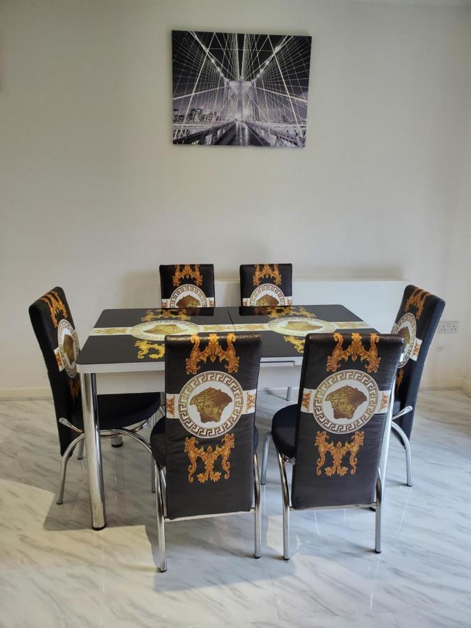 מנצ'סטר Beautiful & Elegant 2 Bed Room House מראה חיצוני תמונה